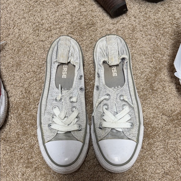 Converse Light Gray Casual Slip-Ons - Picture 1 of 1